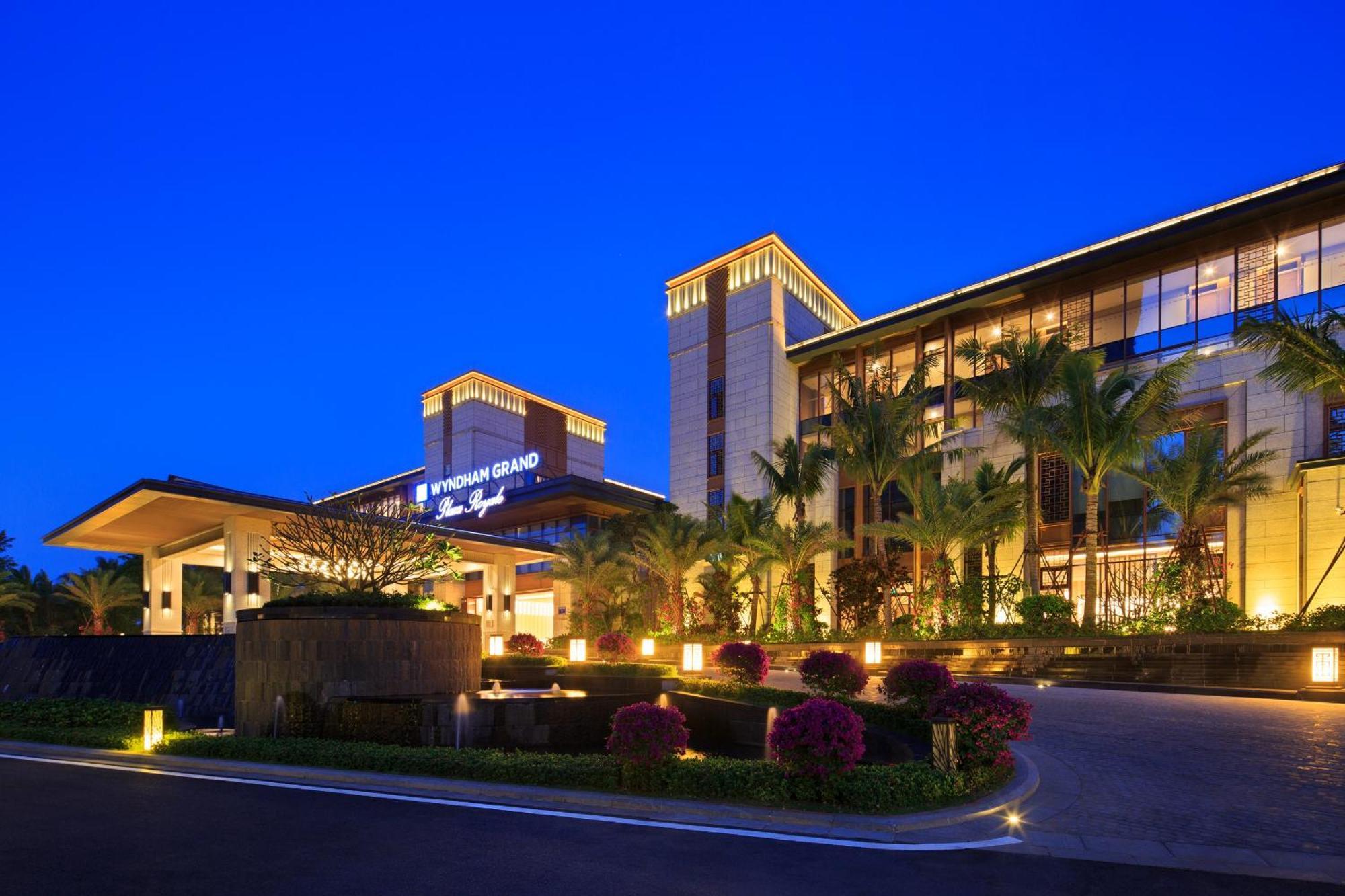 Wyndham Grand Plaza Royale Wenchang Екстер'єр фото
